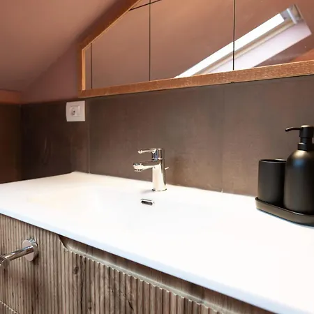 San Giuseppe * קומו